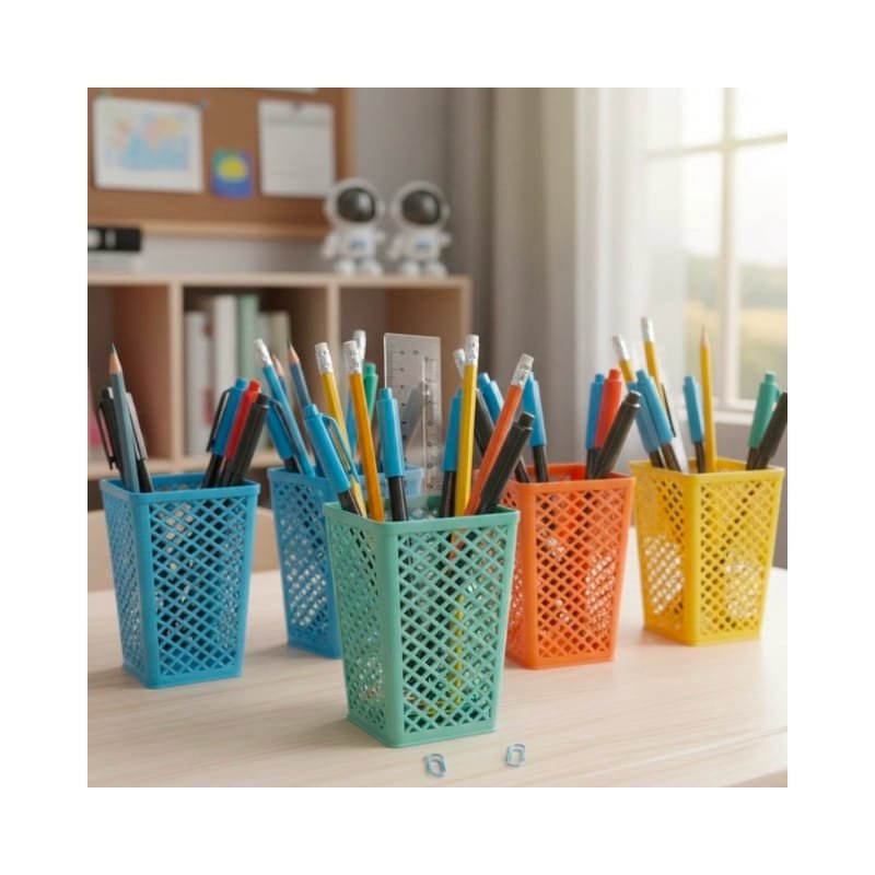 Square Diamond Plastic Pen Stand - Image 1