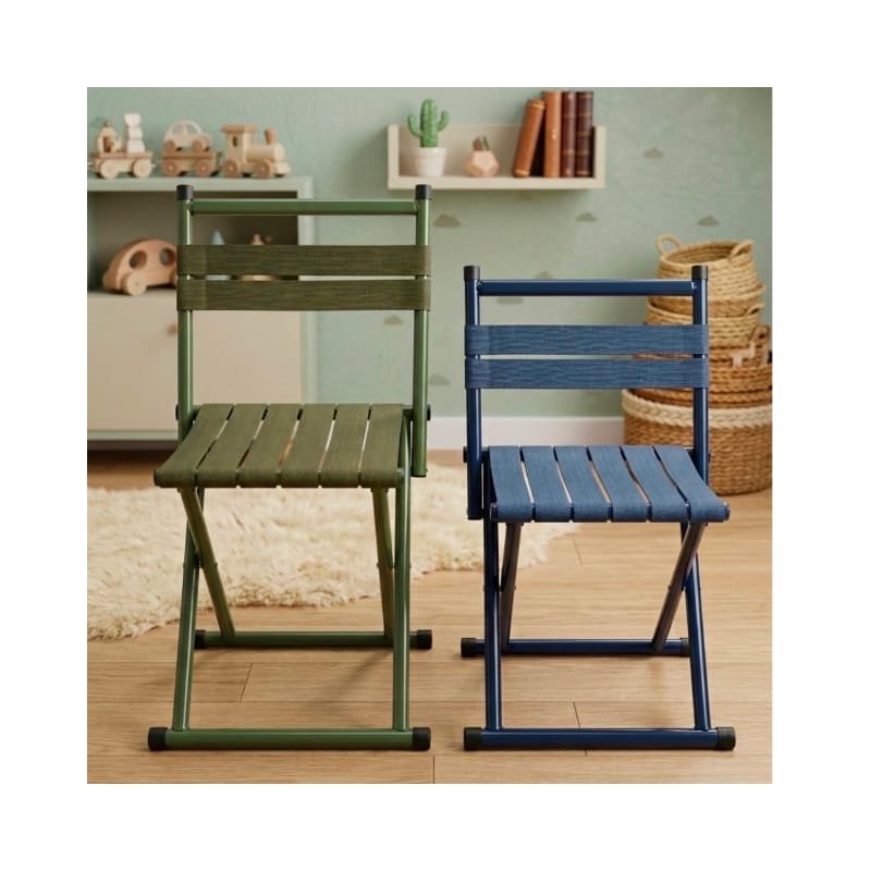 7 Folding Chair - Image 1
