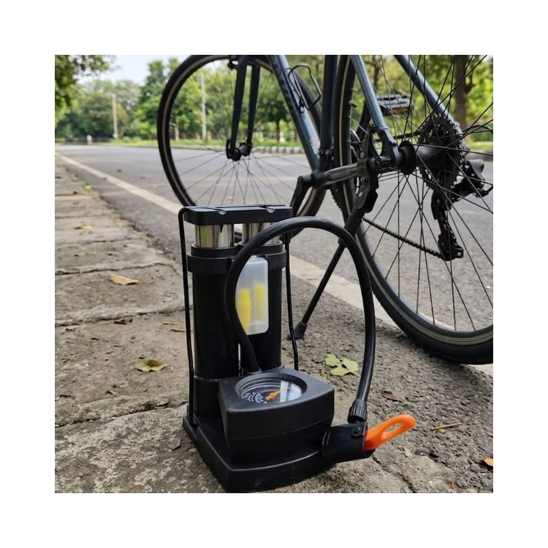 13 Air Pump No. KKVH-1-182 - Image 1